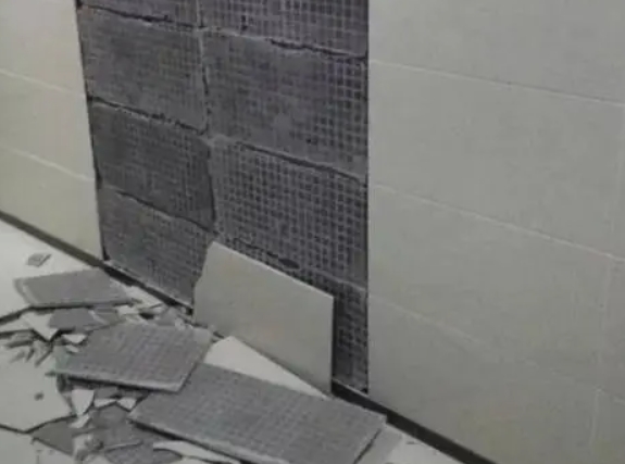 堆龙德庆瓷砖空鼓维修公司分享下堆龙德庆墙砖松动维修的知识